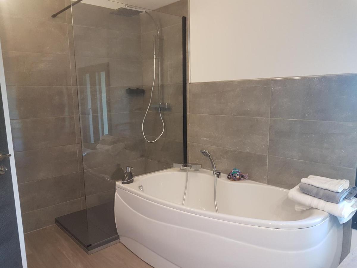 Mas Des Fugueyrolles Bed and Breakfast Cavaillon Εξωτερικό φωτογραφία