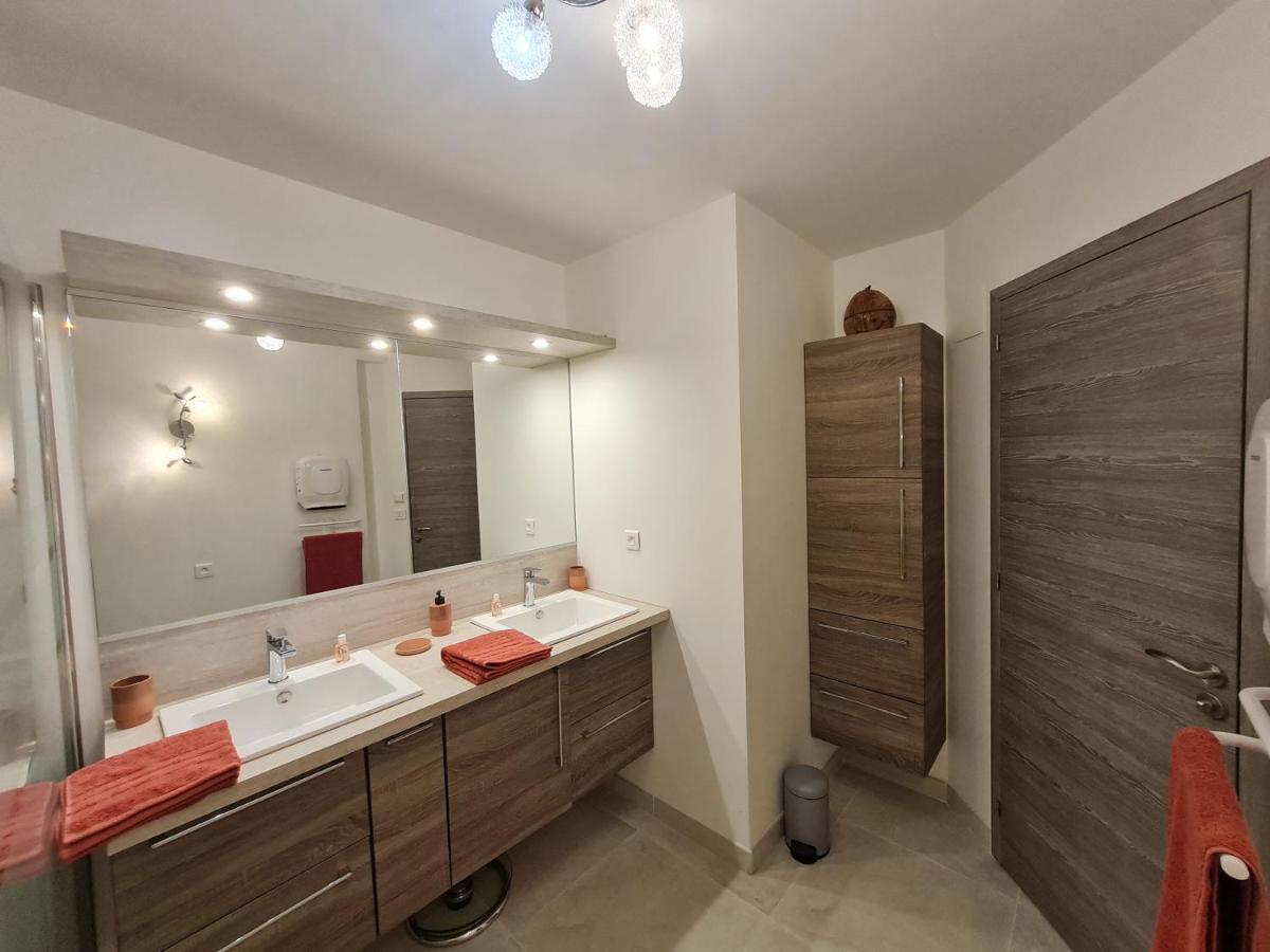 Mas Des Fugueyrolles Bed and Breakfast Cavaillon Εξωτερικό φωτογραφία